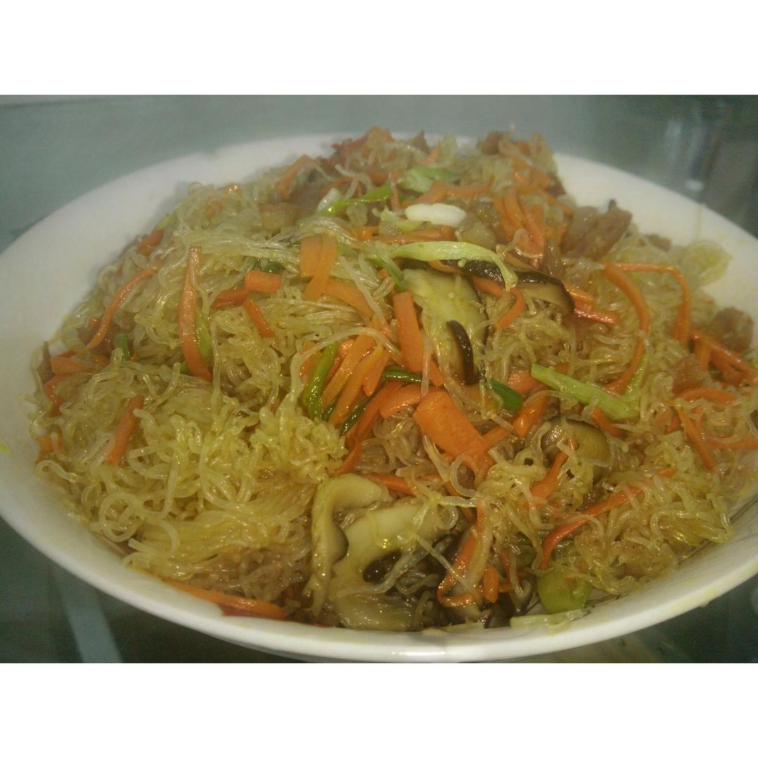 卷心菜炒粉丝 Glass noodles with Cabbage