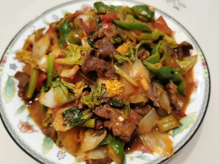 新疆过油肉拌面