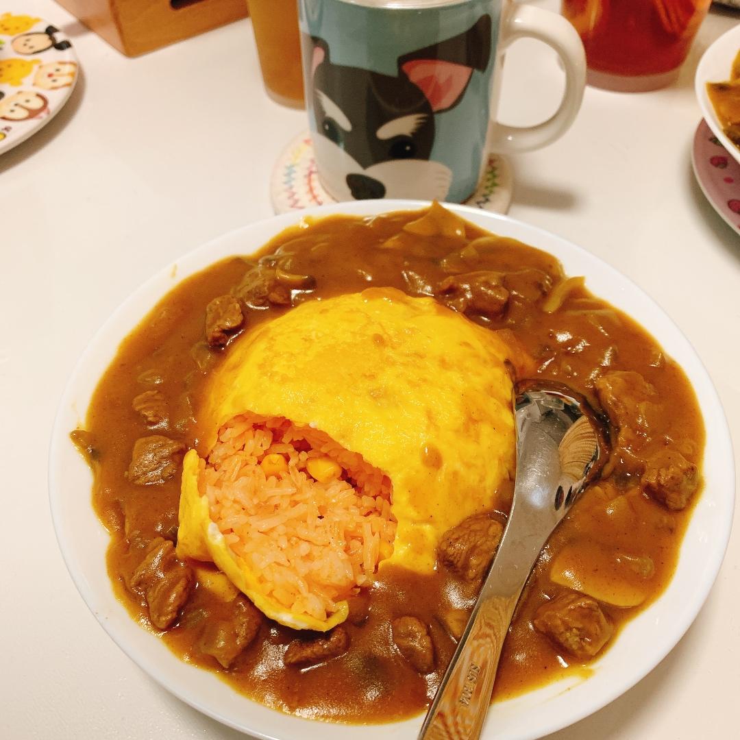 咖王牛肉咖喱蛋包饭