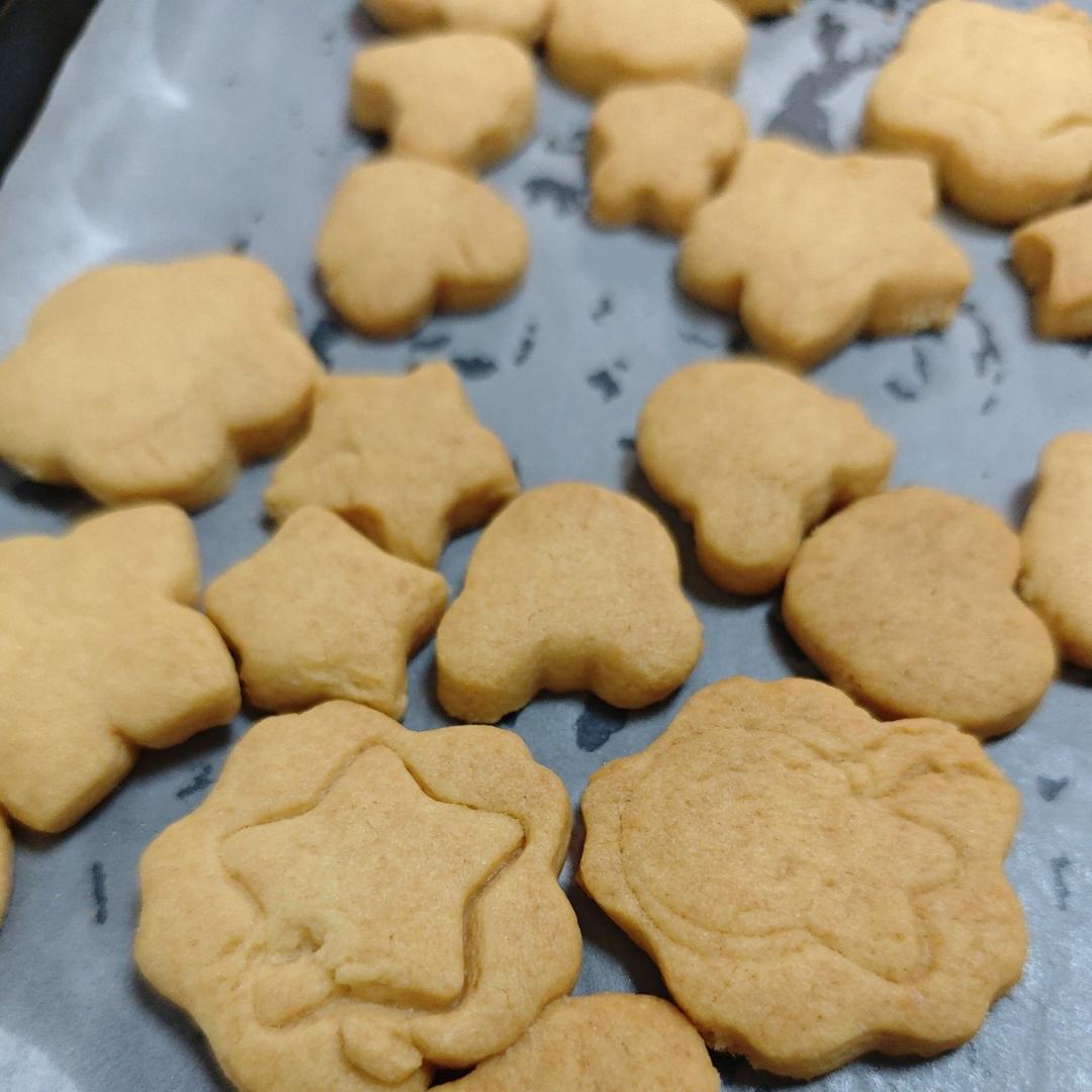 🍪视频｜经典复刻—丹麦皇冠蓝罐黄油曲奇（材料简单操作粗暴）