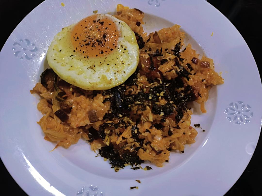 五花肉泡菜炒饭