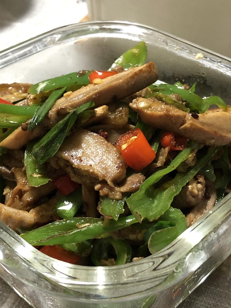 一菜二吃“米饭杀手”爆炒香辣猪肚&暖胃胡椒猪肚汤