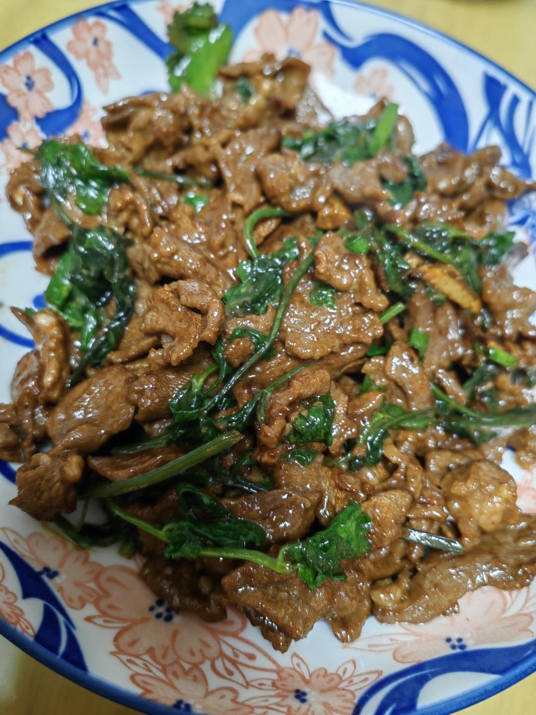 香菜牛肉