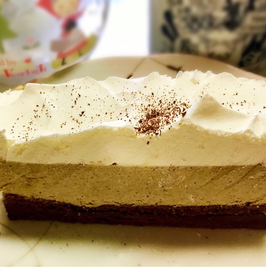 暁宙做的卡布奇诺蛋糕cappuccino-咖啡白巧克力慕斯配巧