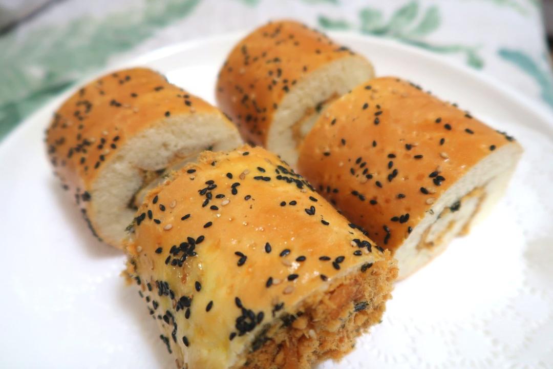 肉松面包卷