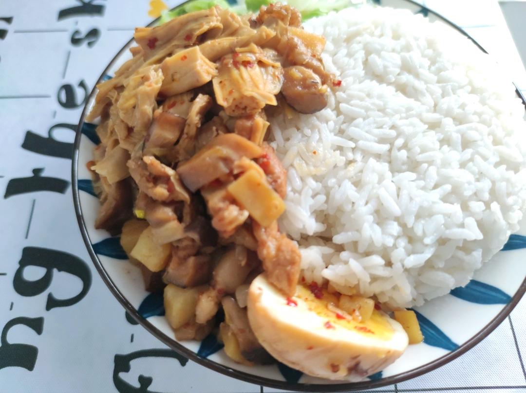 在家也能做的卤肉饭