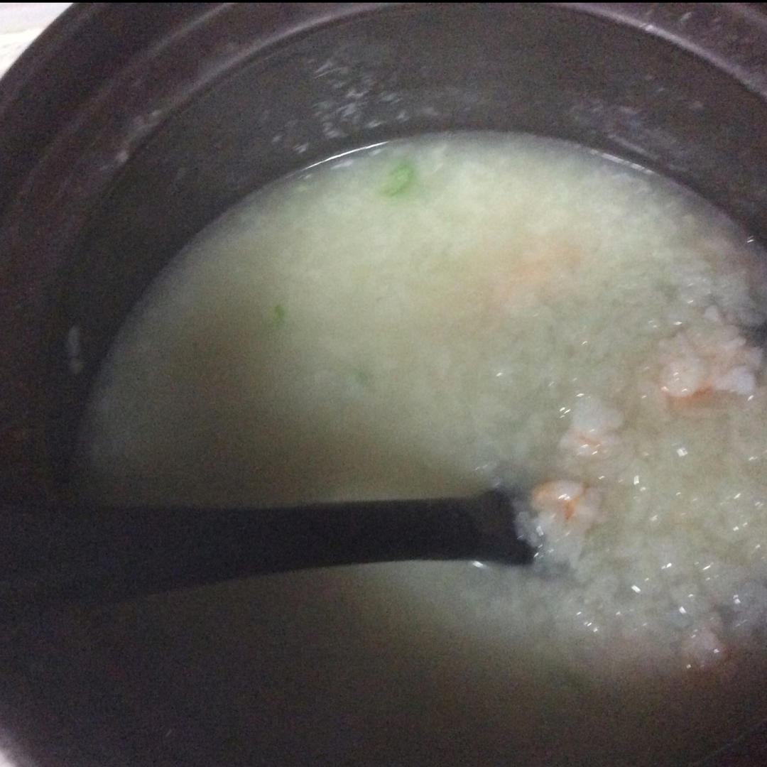 鲜虾砂锅粥