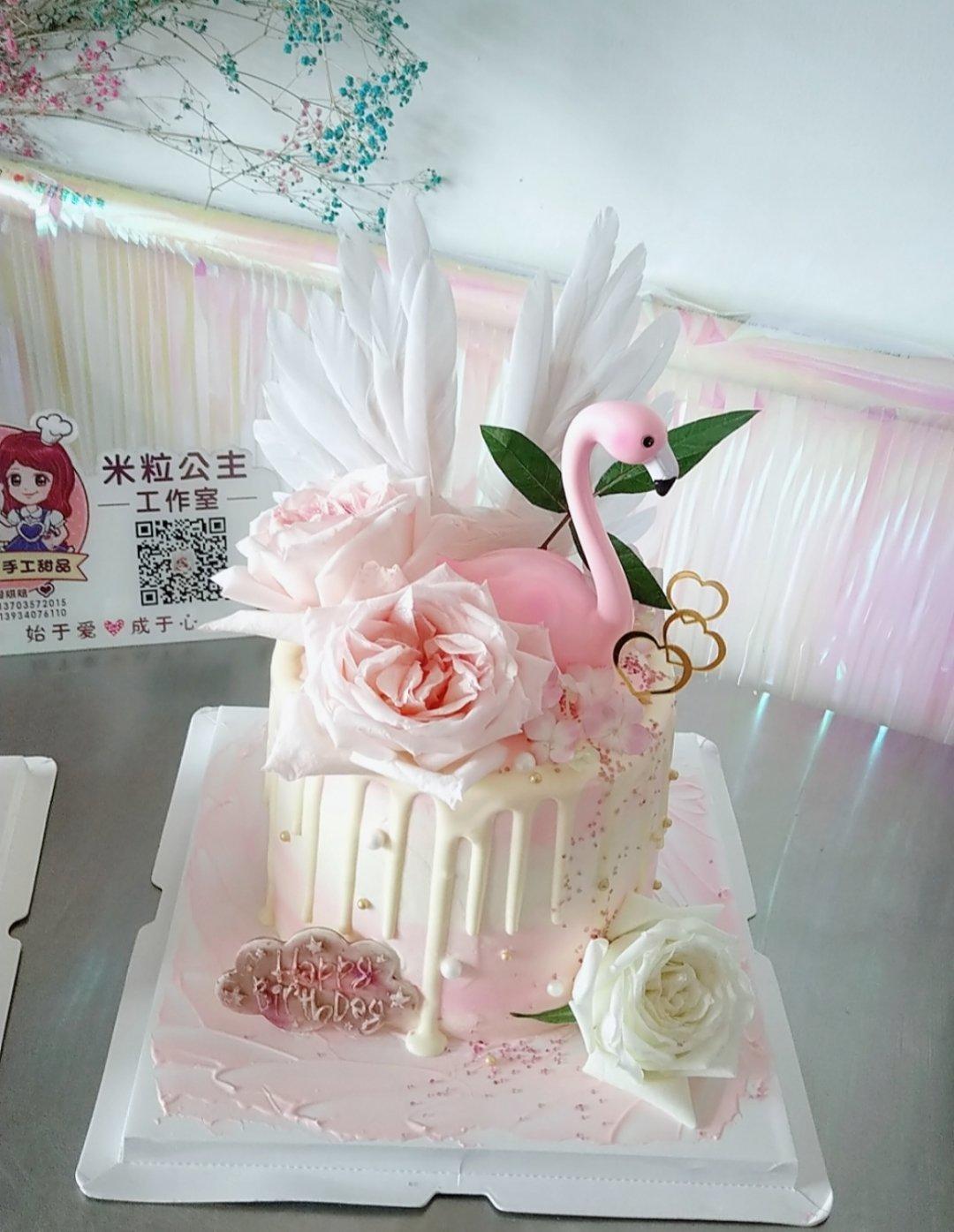 火烈鸟淋面蛋糕