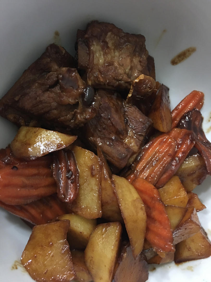 土豆炖排骨