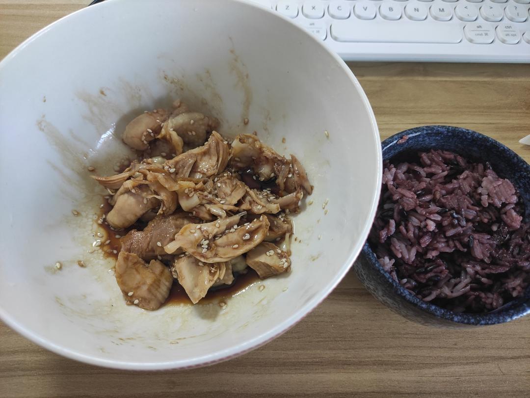 感觉以前的鸡腿都白吃了！！