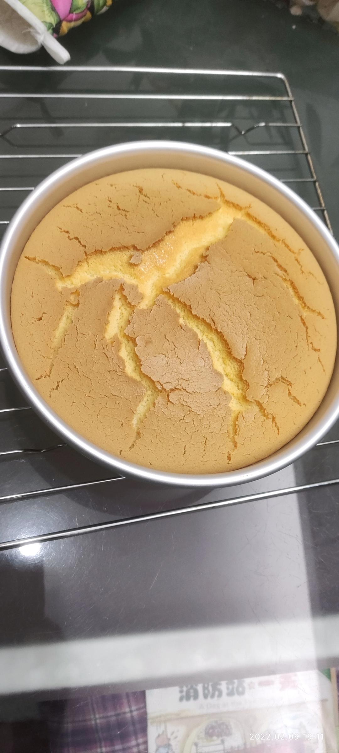 超详细步骤！8寸戚风（适合做蛋糕胚）