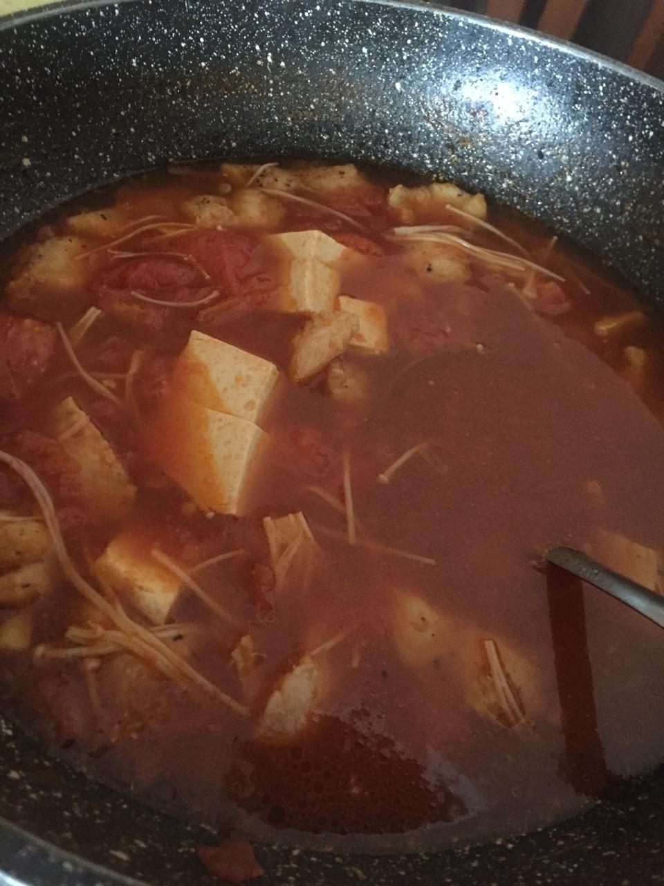龙利鱼豆腐煲