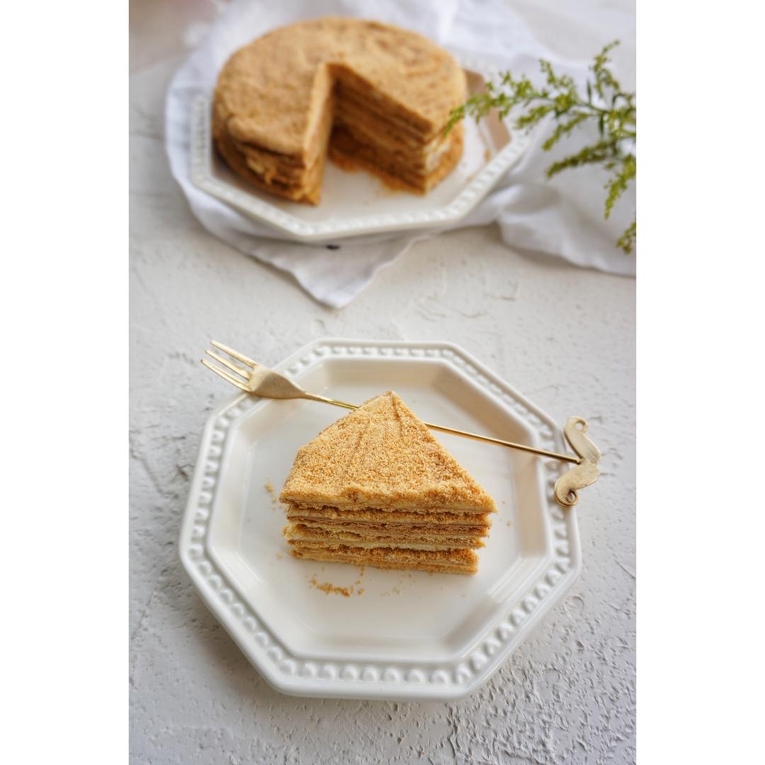 俄罗斯蜂蜜蛋糕   千层蛋糕【又名提拉米苏】