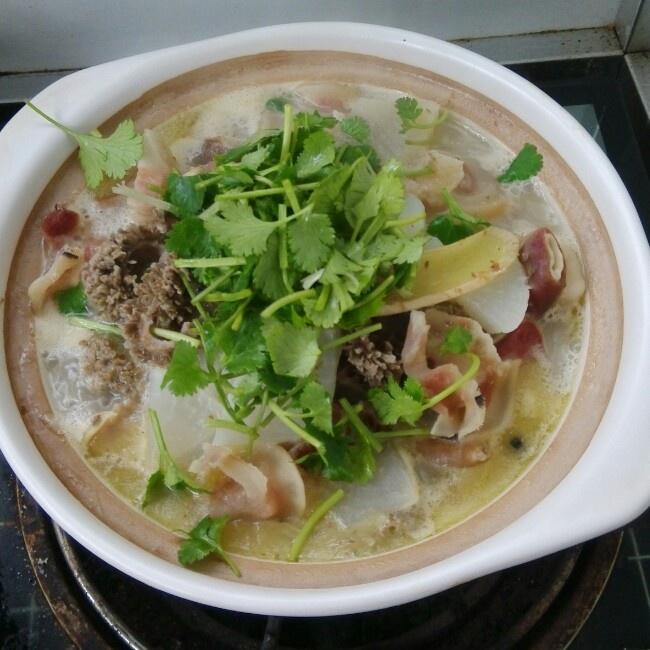 砂锅羊杂汤