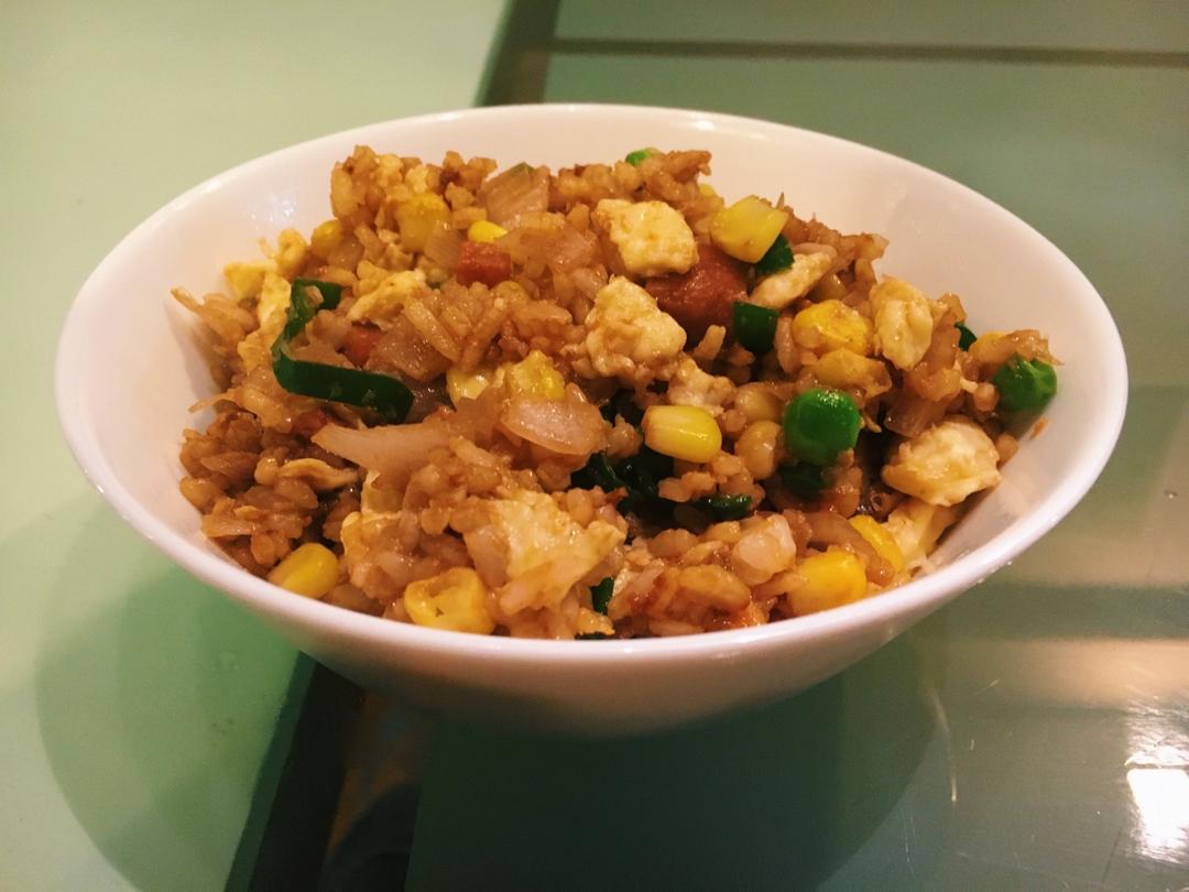 酱油炒饭(超级简单)
