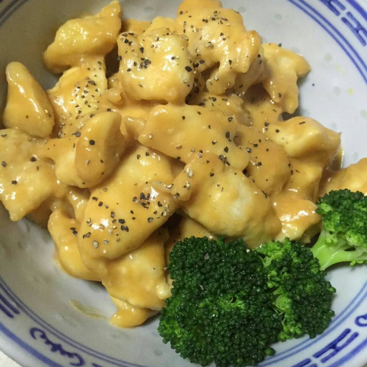 味噌加沙拉酱做出软嫩的鸡胸肉块