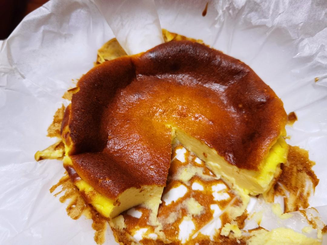 马斯卡彭版巴斯克蛋糕