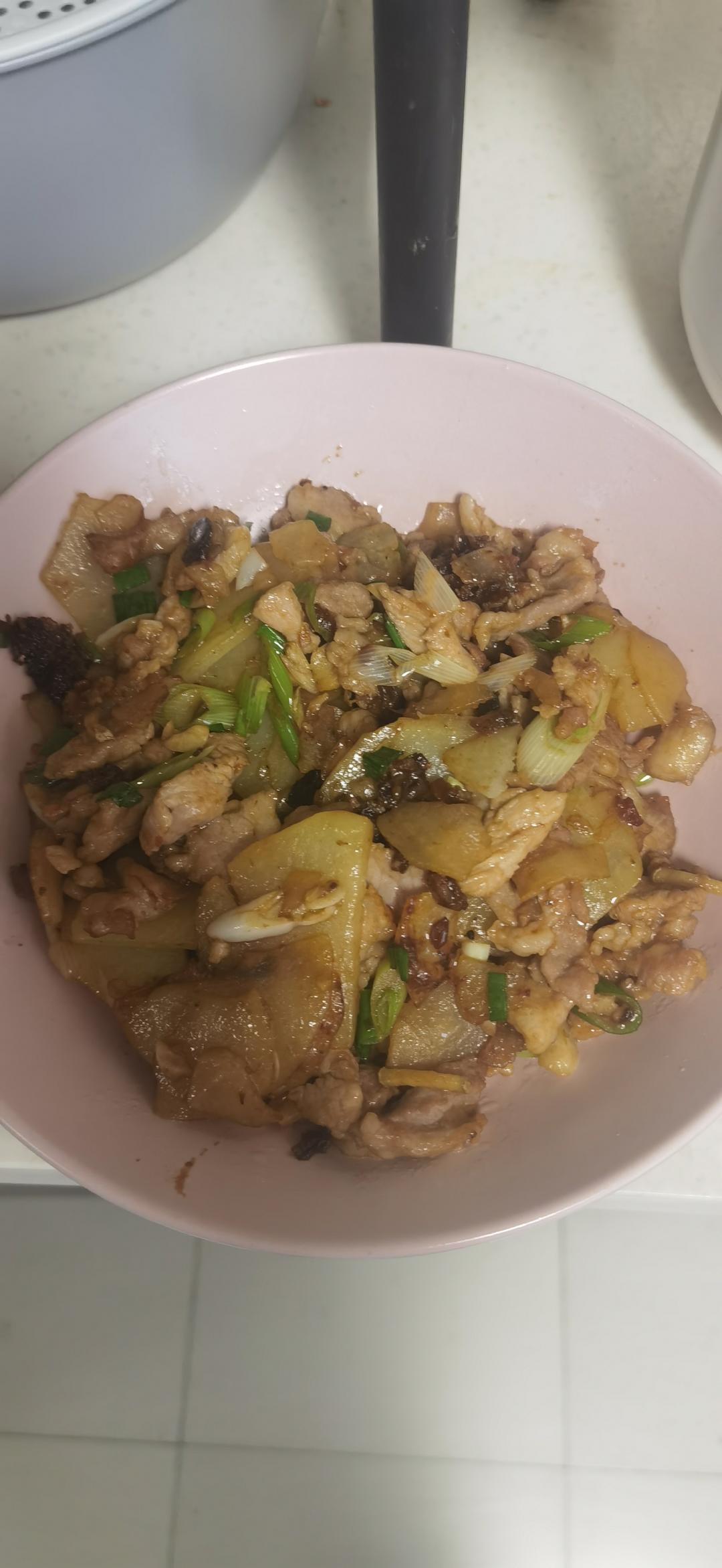土豆片炒肉