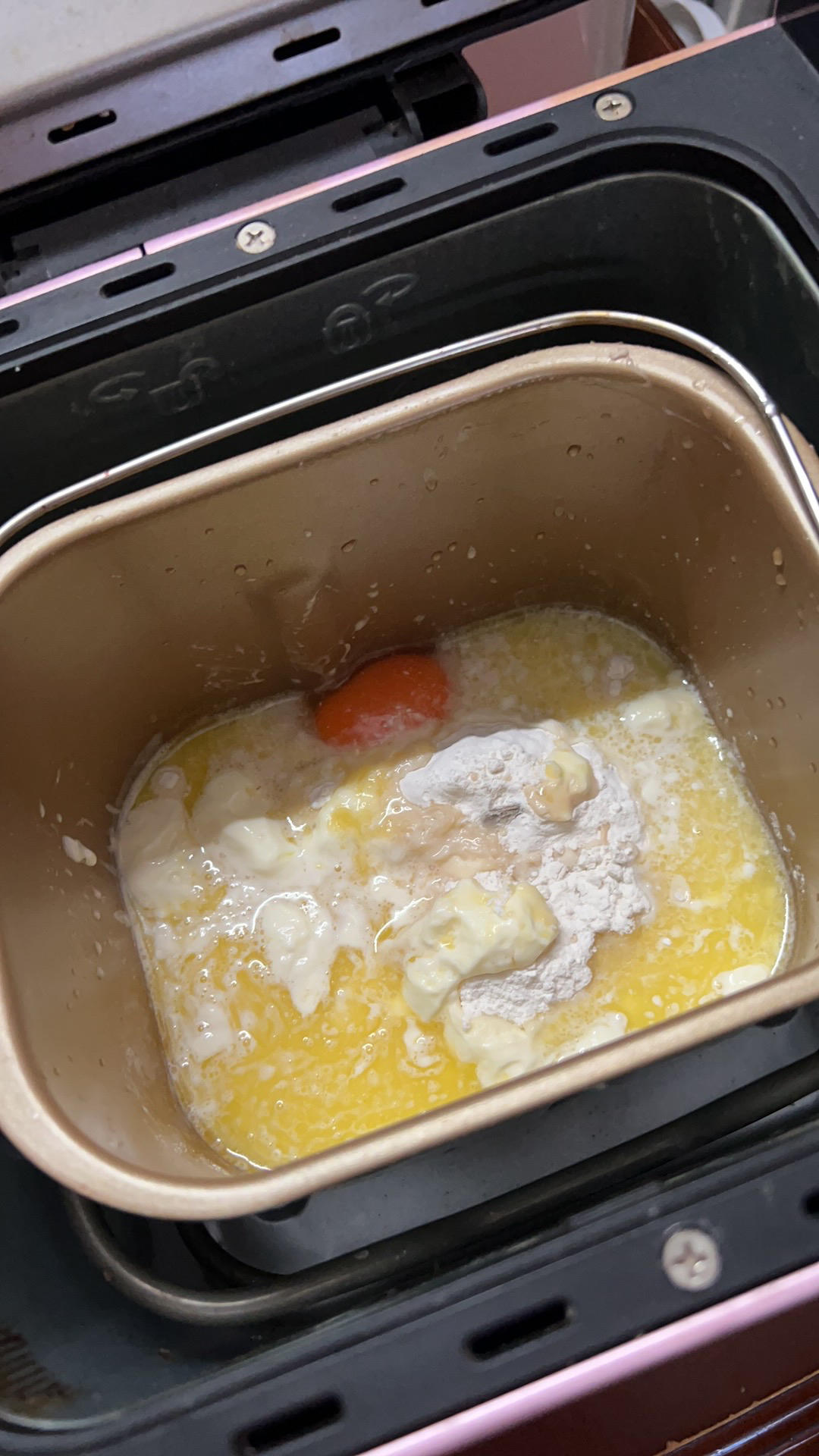 无厨师机手揉版肉松面包