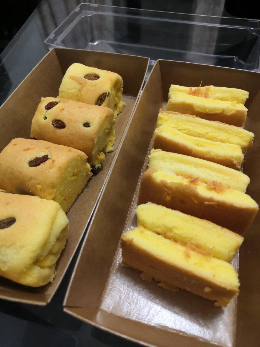 肉松小贝                 完胜鲍师傅