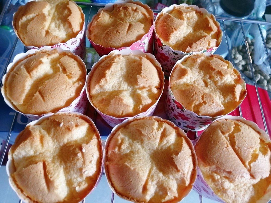 纸杯蛋糕 8寸戚风蛋糕的量