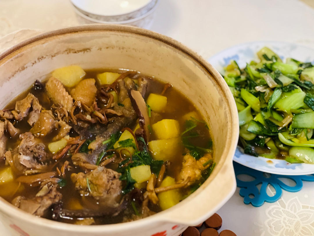 午餐•2023年10月16日