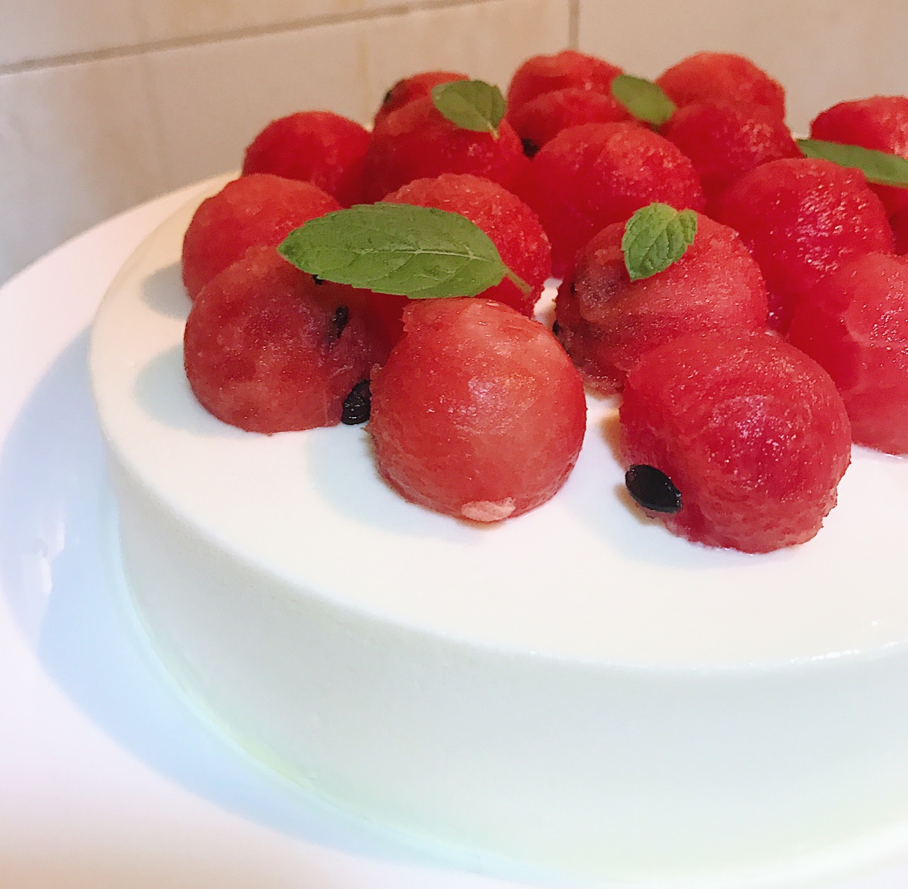 西瓜玫瑰蛋糕