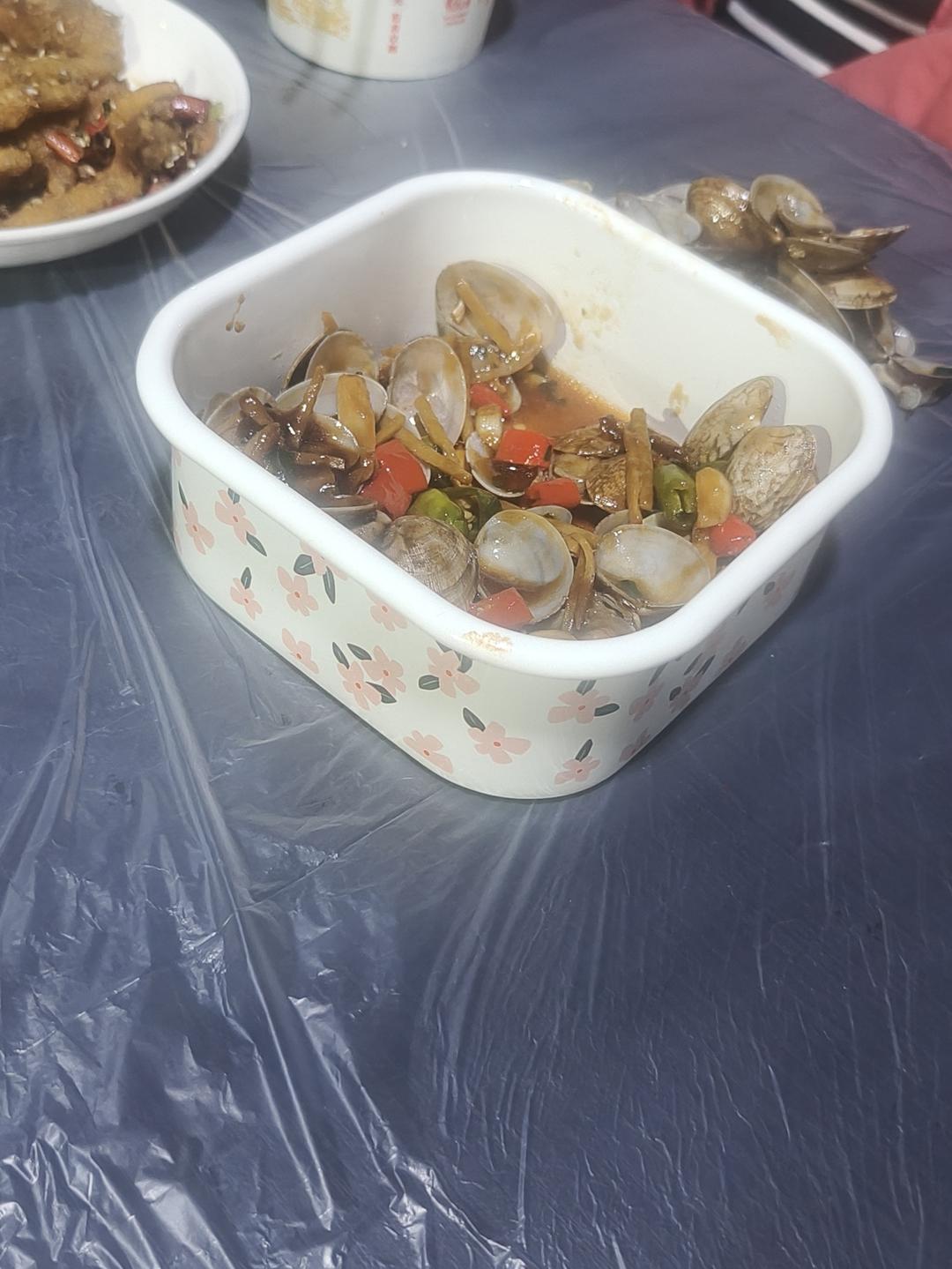 5分钟快手菜❗️秒杀路边摊爆炒花甲～好吃到爆