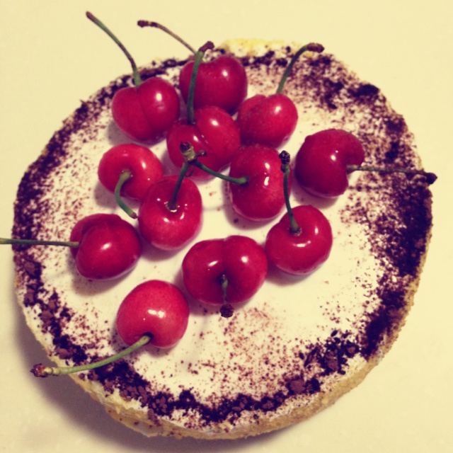 dawnnini做的樱桃蛋糕