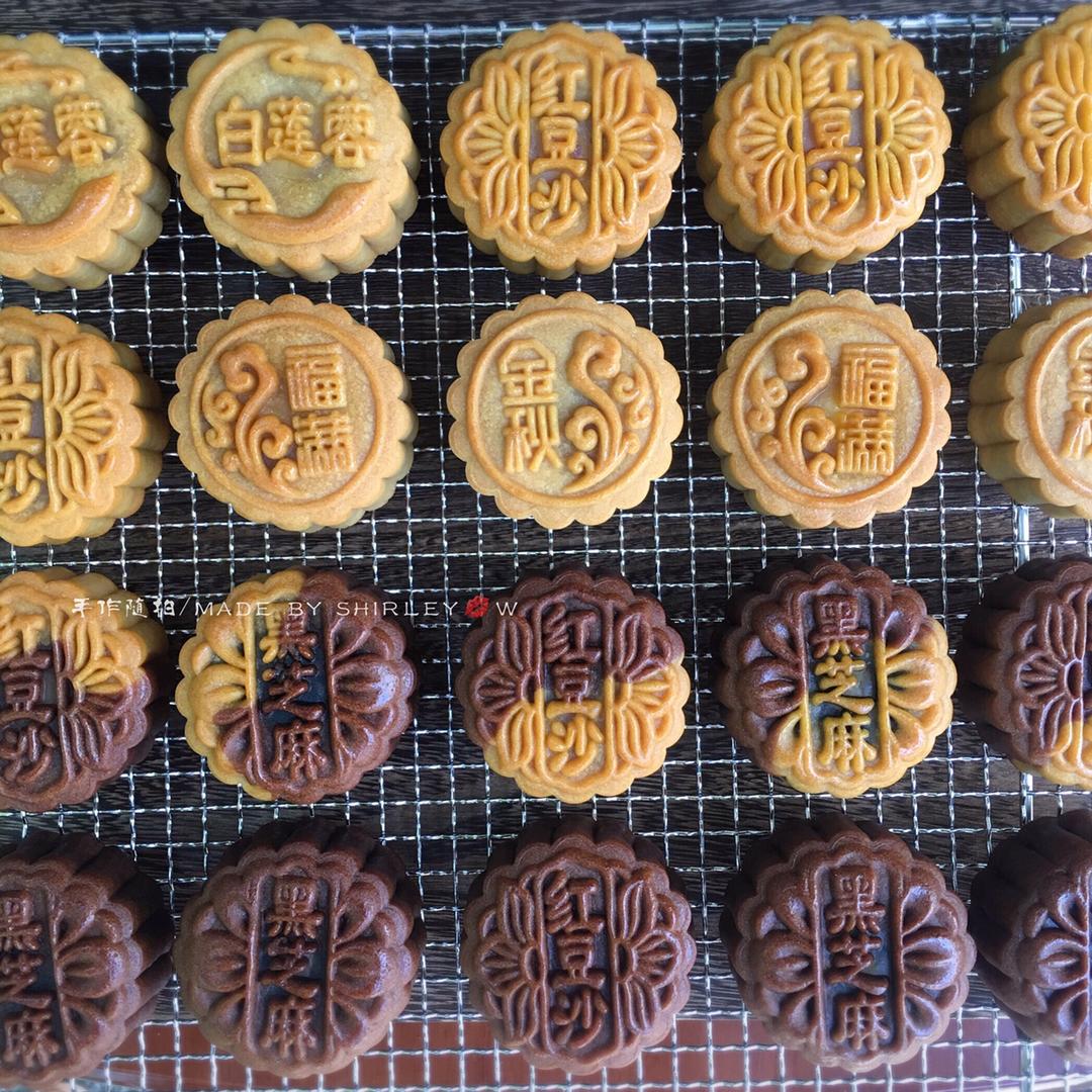 广式蛋黄月饼（75克、50克、各种规格都有）