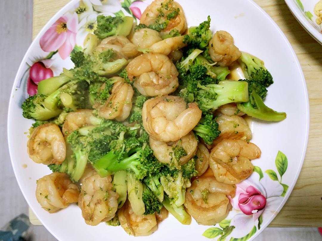 西兰花炒虾仁🍤