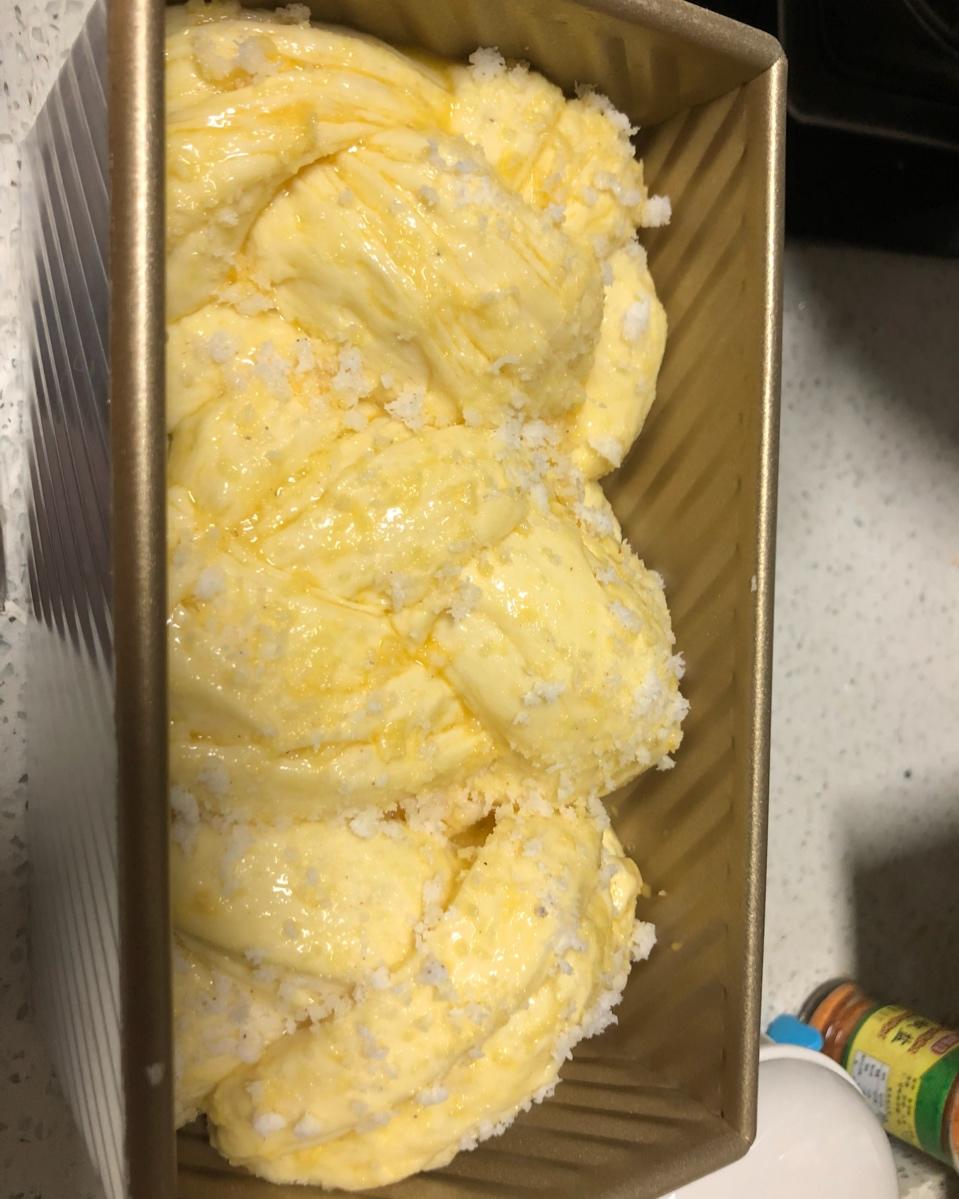 视频菜谱：做过几百次的椰蓉吐司面包