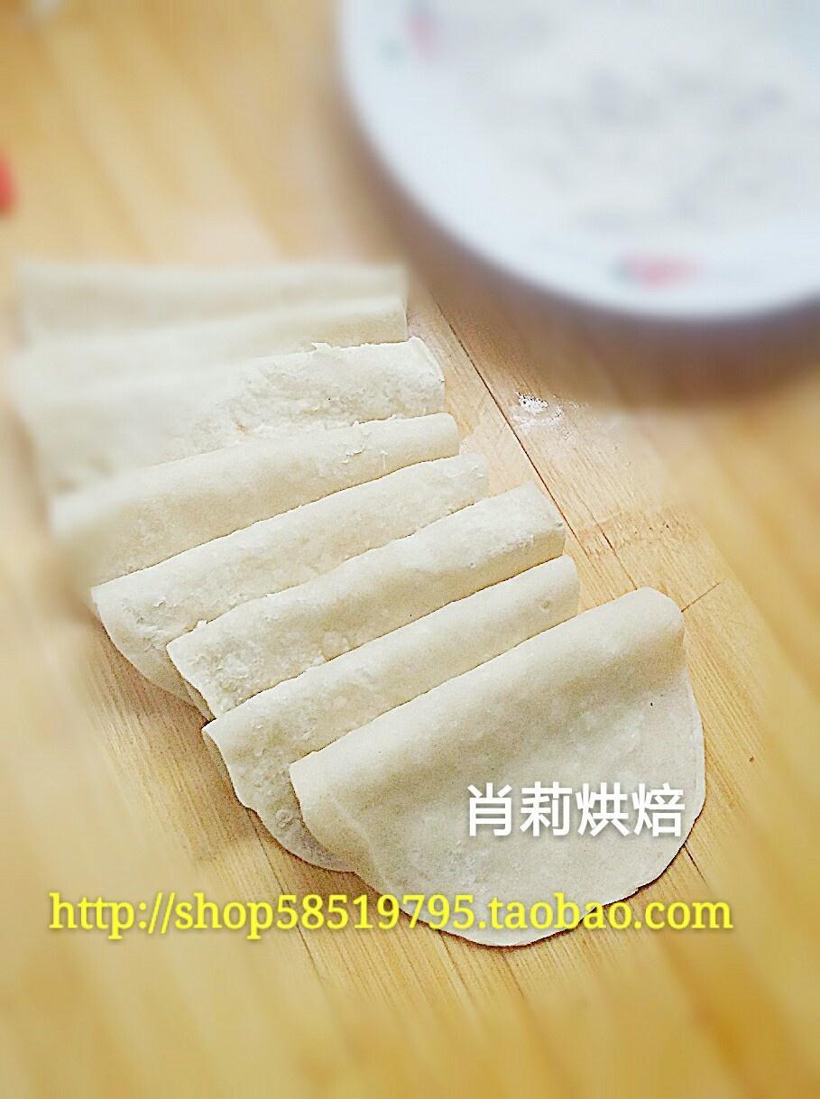 肖莉学厨：【春卷皮 京酱肉丝面饼 烤鸭饼皮】附详细制作图片和过程的做法