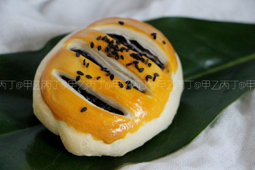 复制街头火爆的紫米酥饼