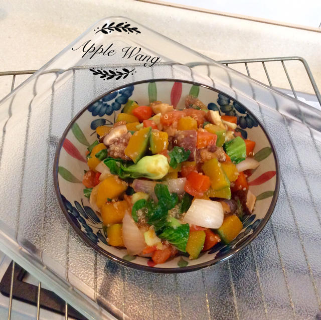 藜麦鸡胸肉沙拉