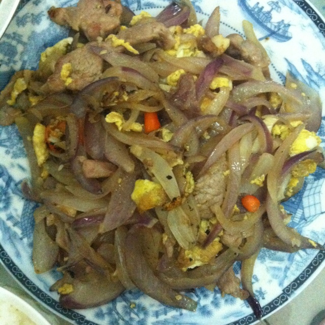 洋葱炒鸡蛋