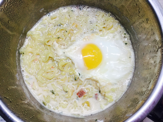 牛乳ラーメン（牛奶拉面）