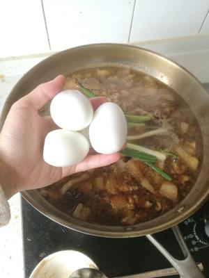 【美食搬运工5】纯正台湾卤肉饭（KIKI版）的做法 步骤22