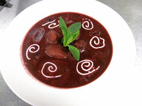 草莓果酱汤的做法