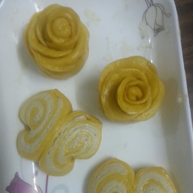 黄玫瑰馒头
