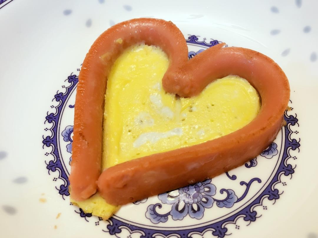 carina橙子做的爱心早餐