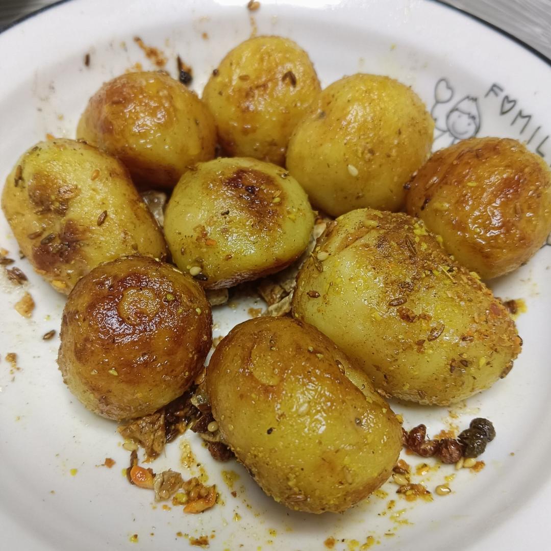 恩施小土豆|香煎土豆有小吃摊那味儿了！
