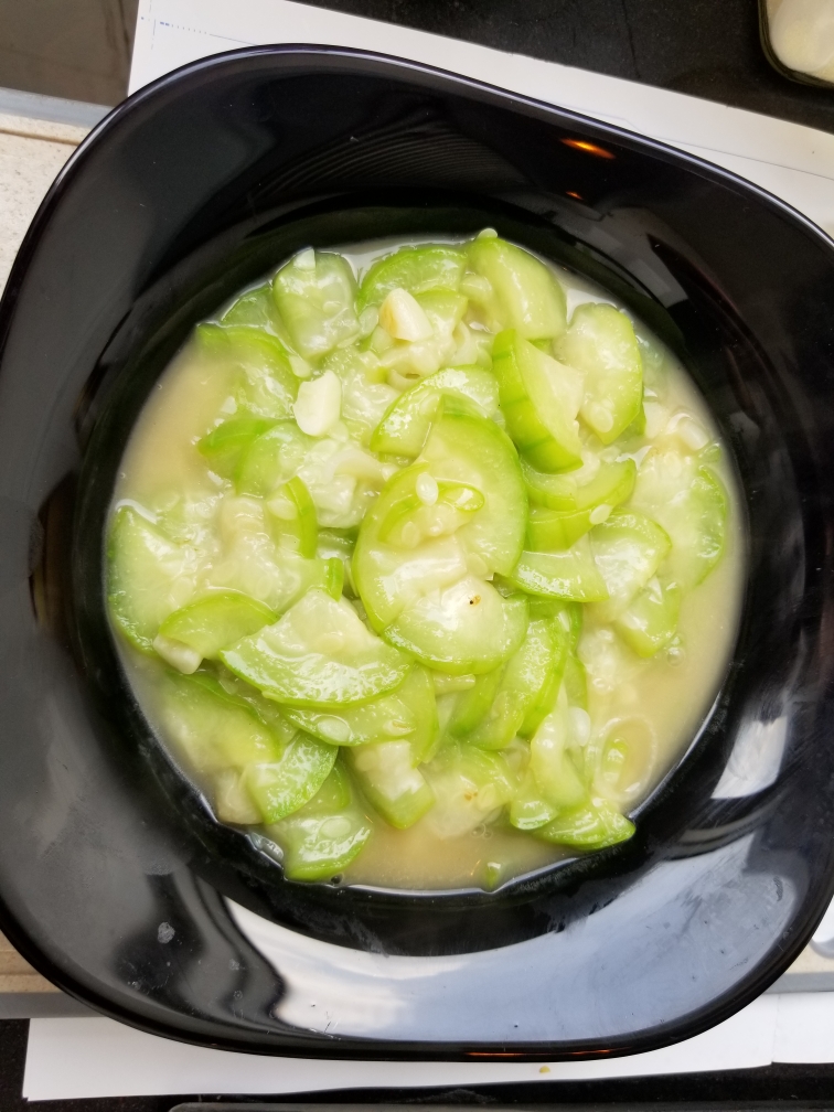 清炒丝瓜，湖南肉丝瓜-减脂下饭菜的做法