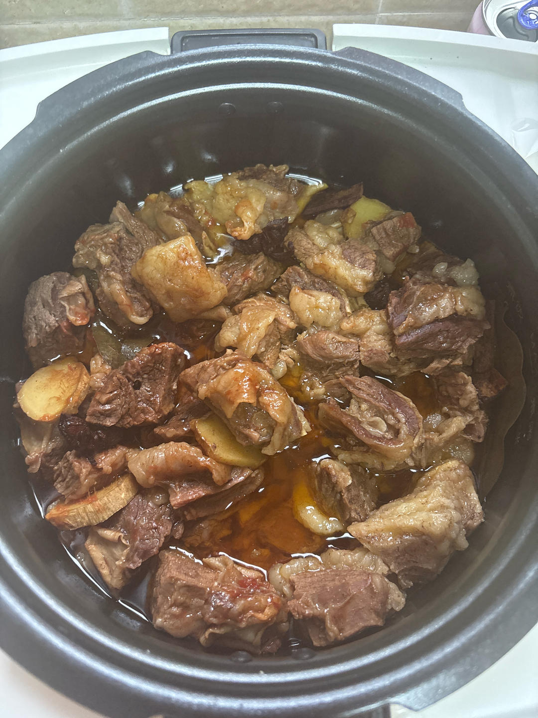 无水高压锅炖牛肉