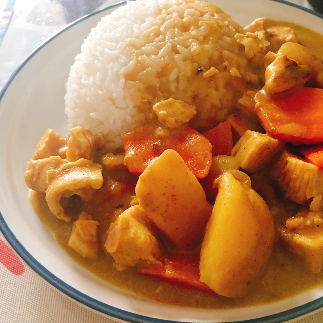 咖喱鸡饭