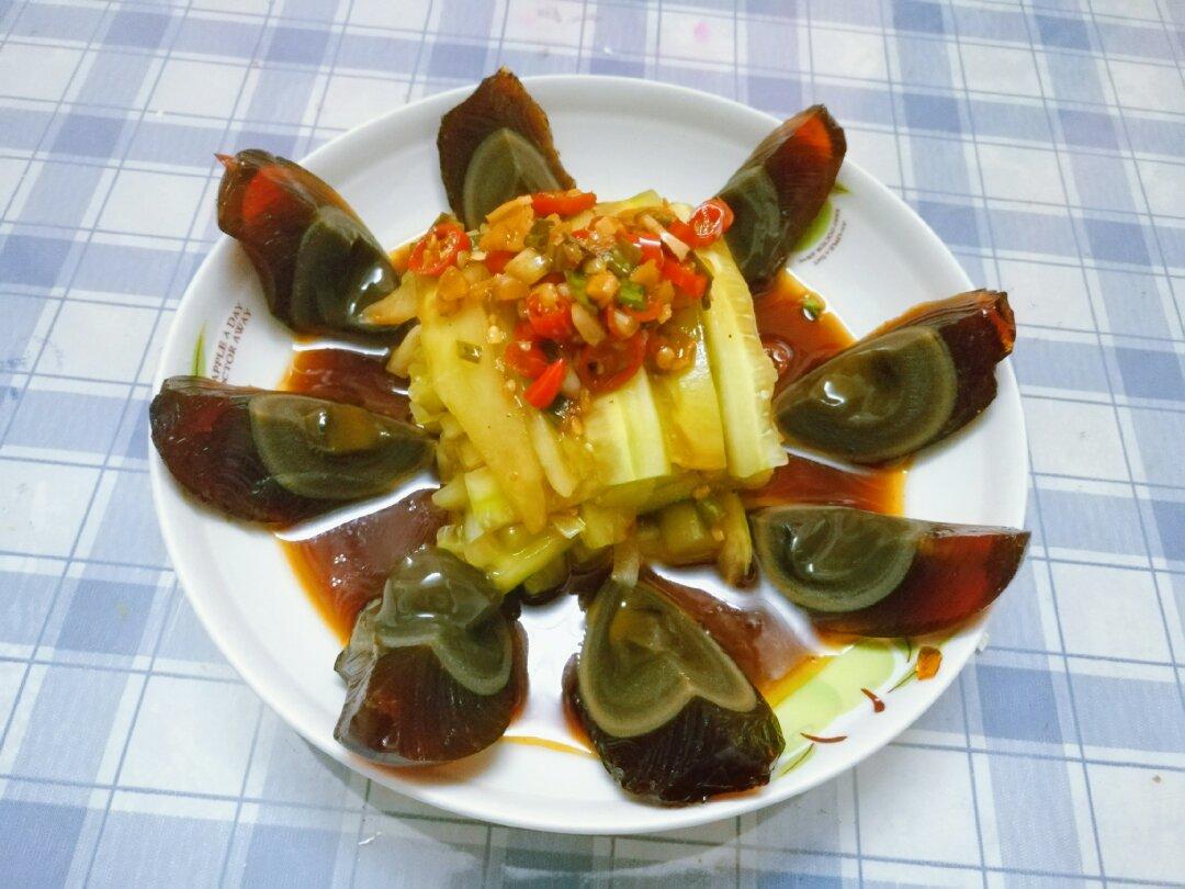 皮蛋拌青瓜
