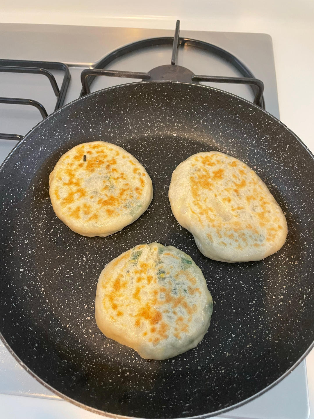 超喧软的馅饼，冷了也不会变硬，全程不用揉面