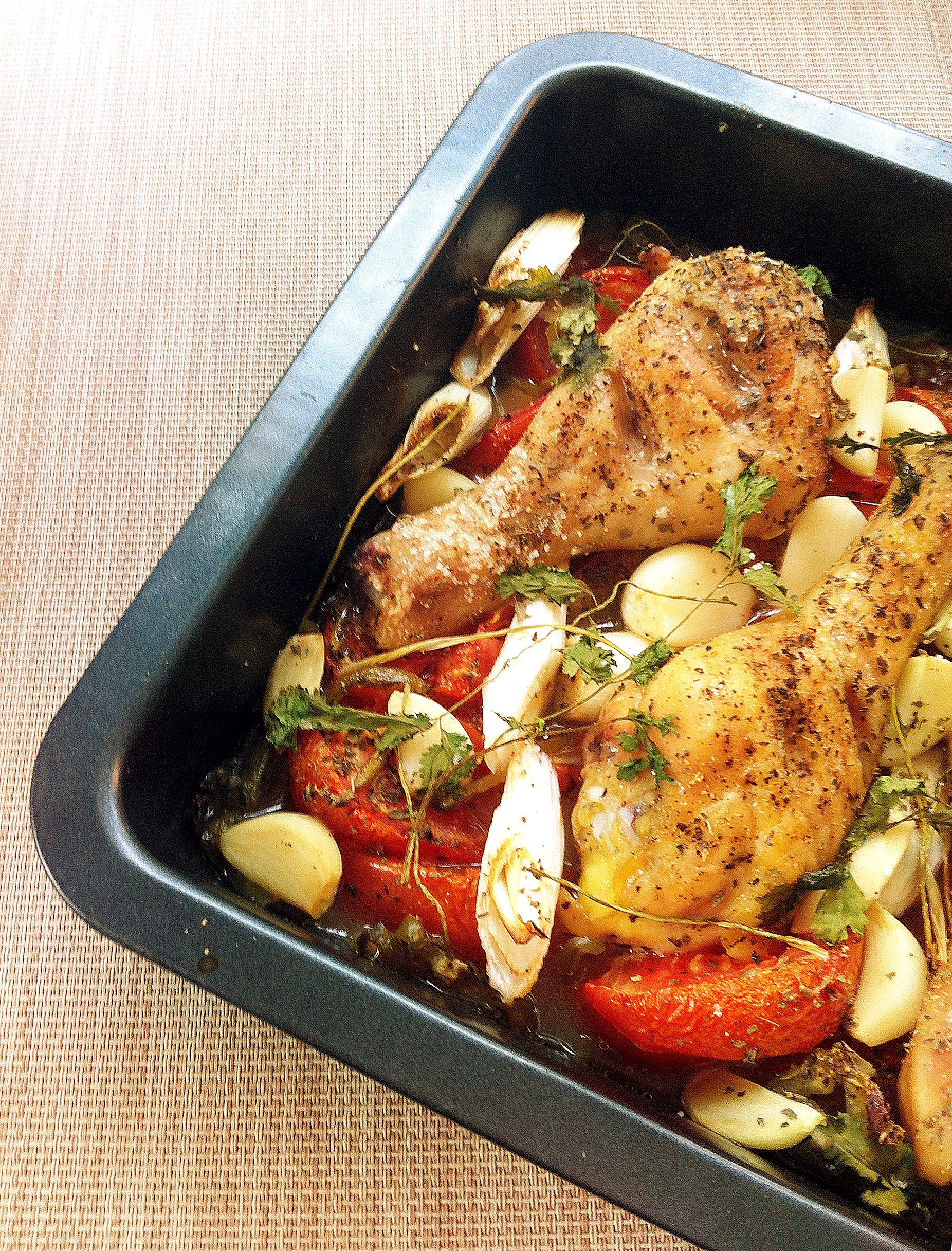 香蒜蕃茄烤鸡腿