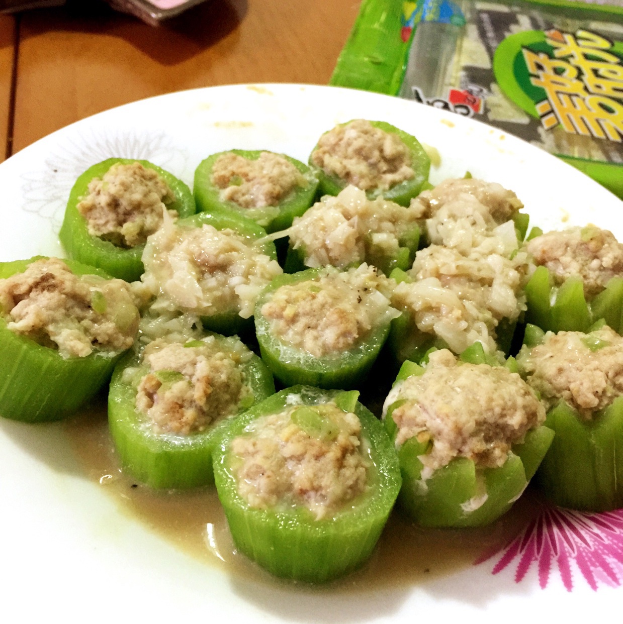 丝瓜酿肉丸