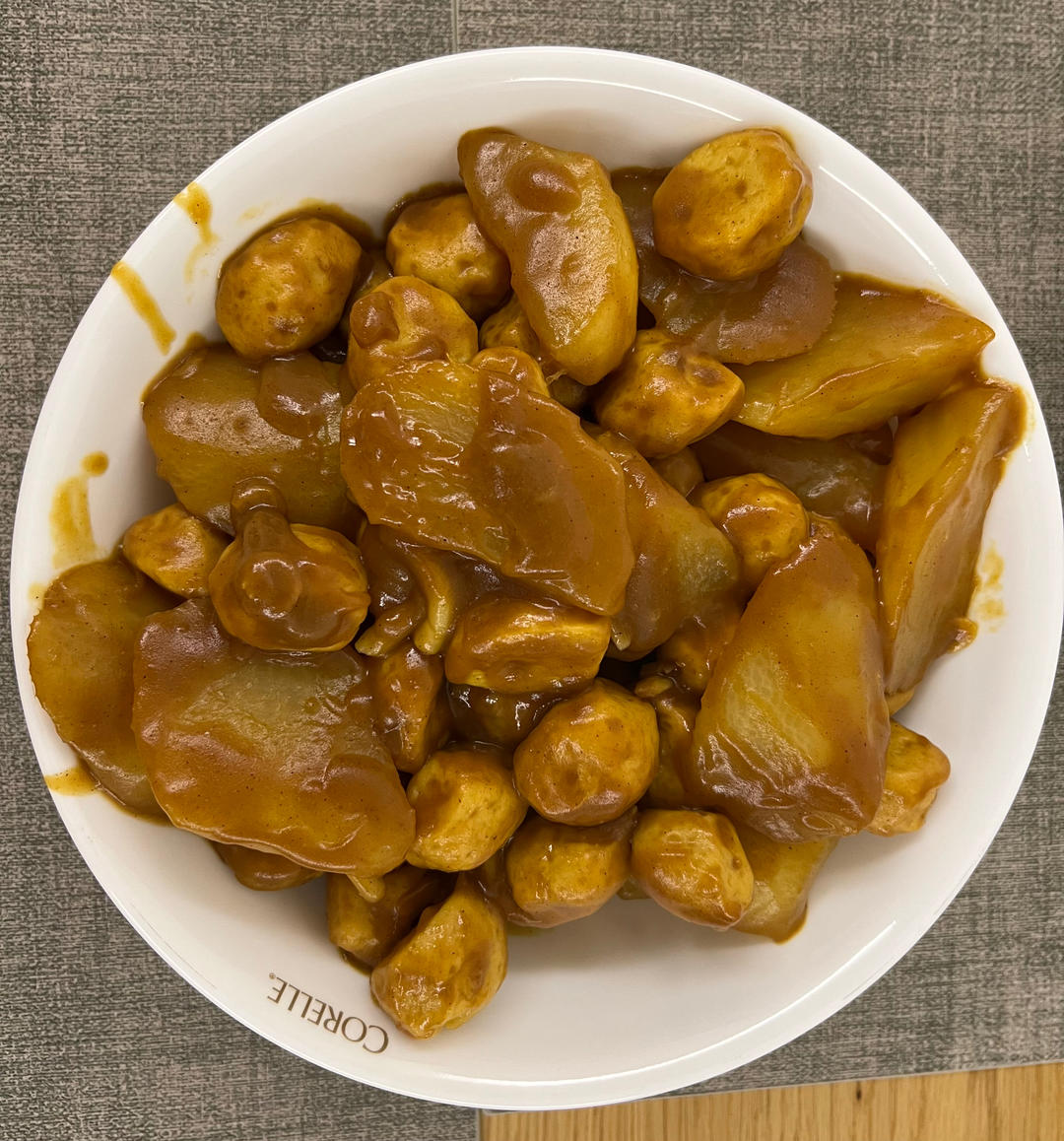 港式街头小吃-咖喱三宝鱼蛋